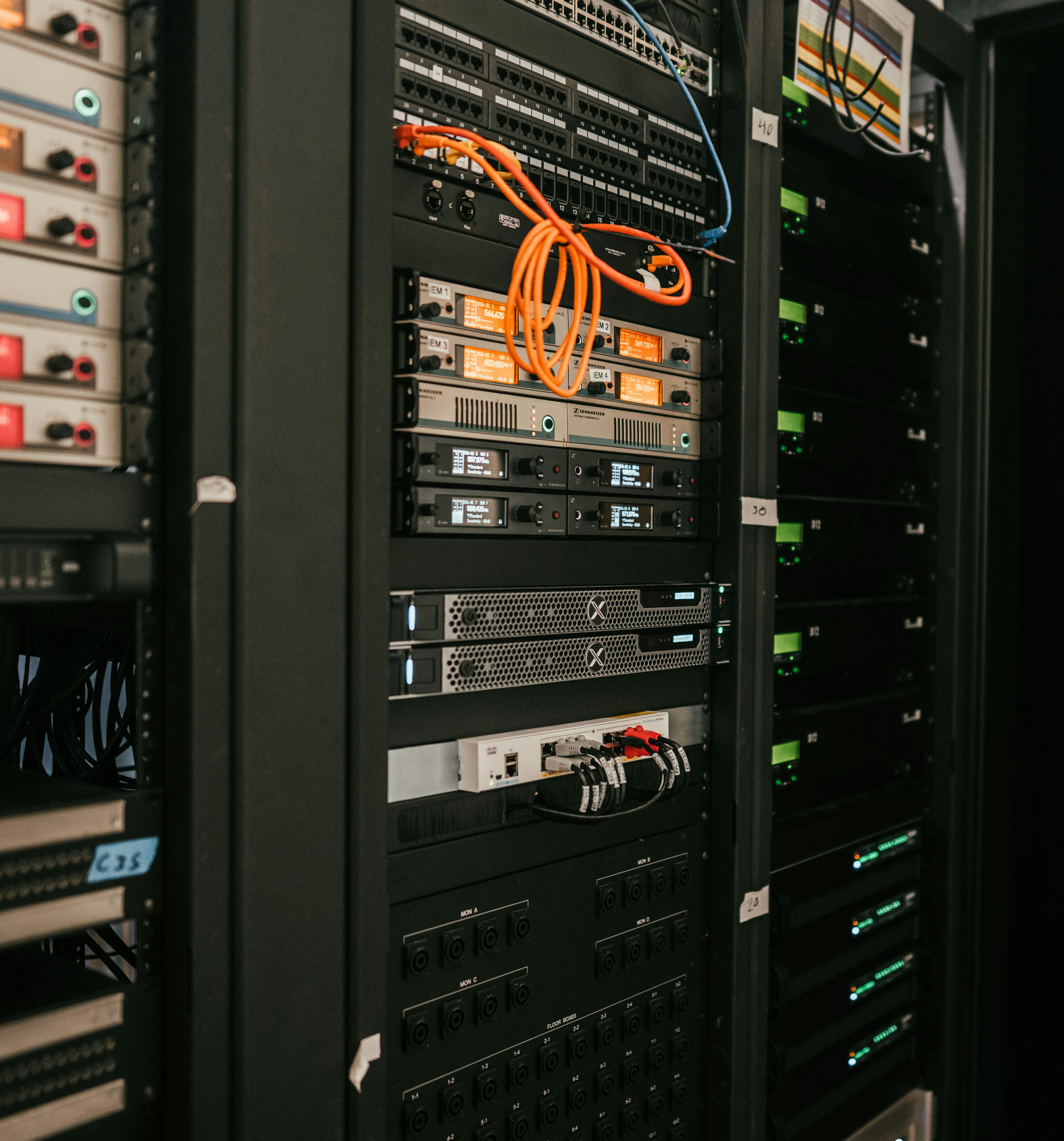 Professionelle IT-System-Installation und Konfiguration für eine zuverlässige Infrastruktur
